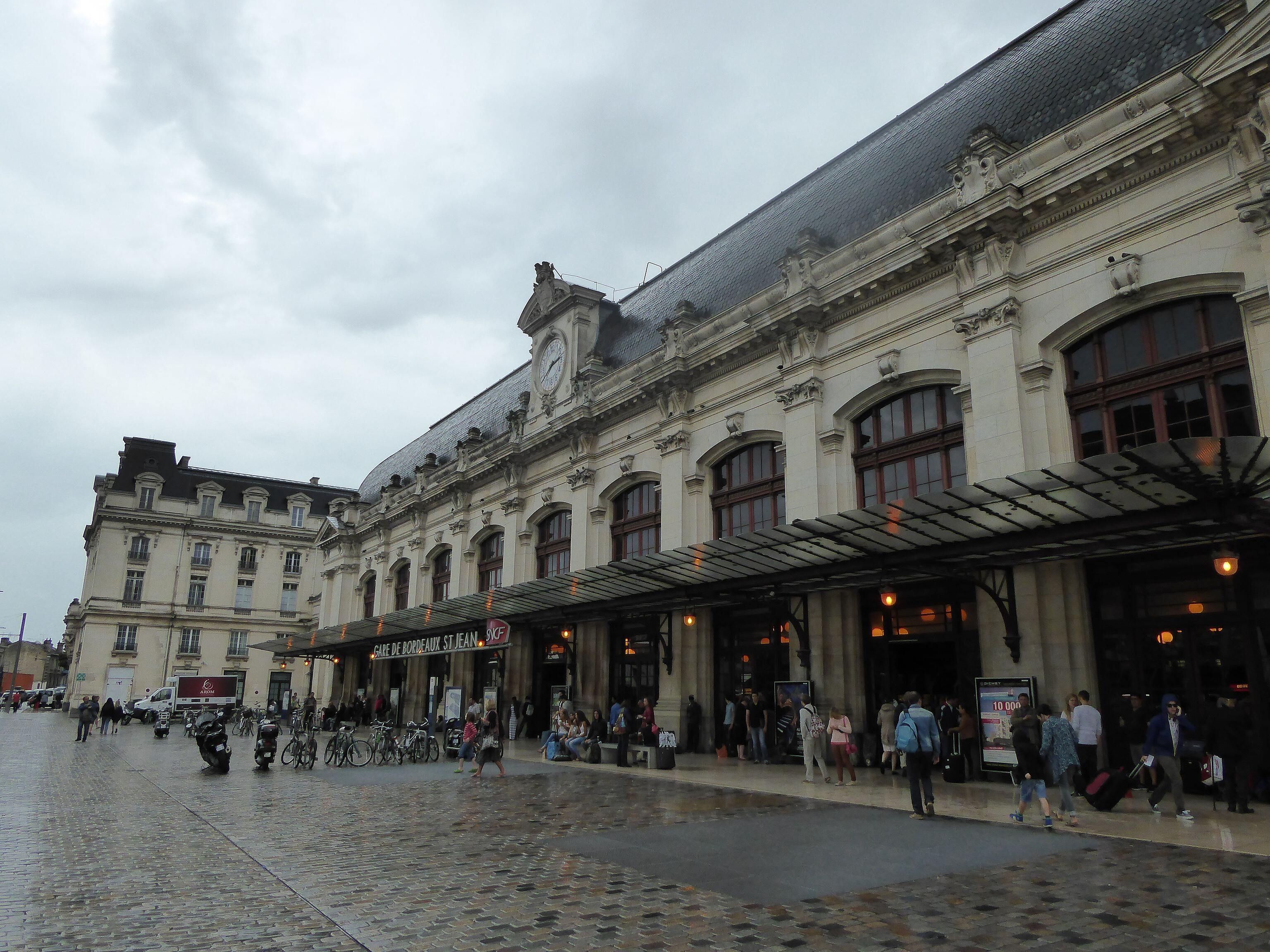 Gare de Bordeaux-Saint-Jean, Bordeaux, France, July 2014