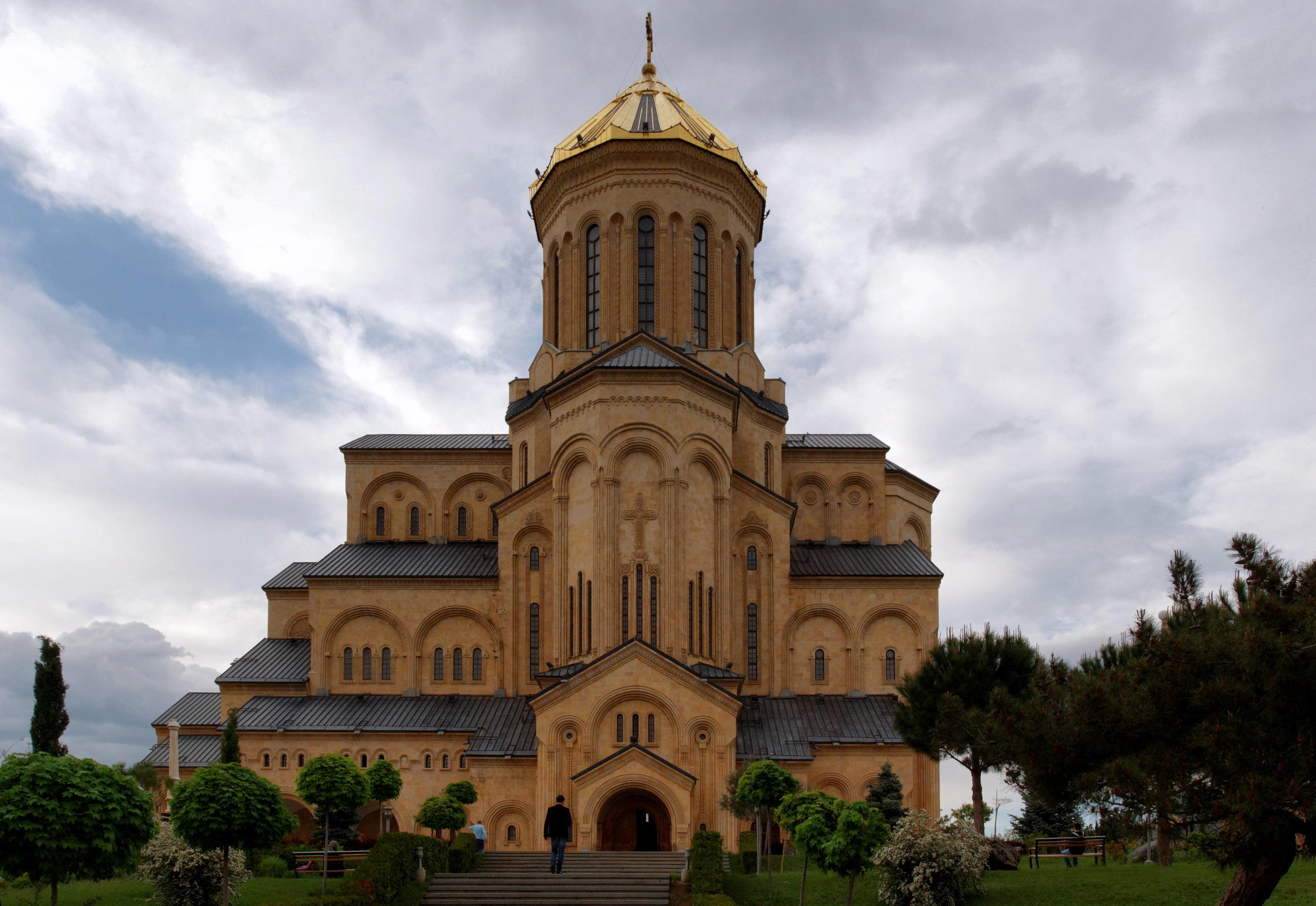 Katedrála Najsvätejšej Trojice v Tbilisi