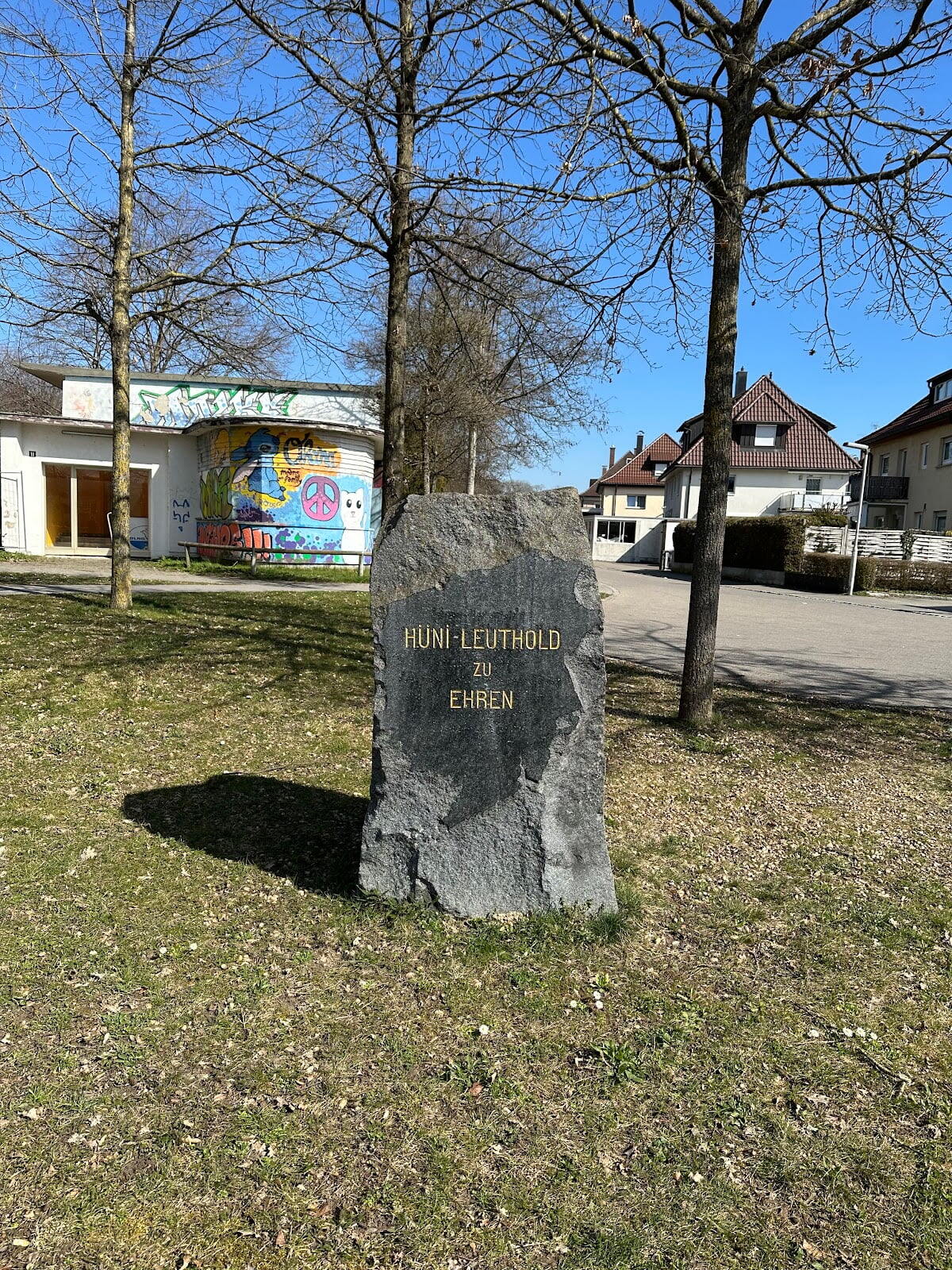 Hüni-Leuthhold Denkmal