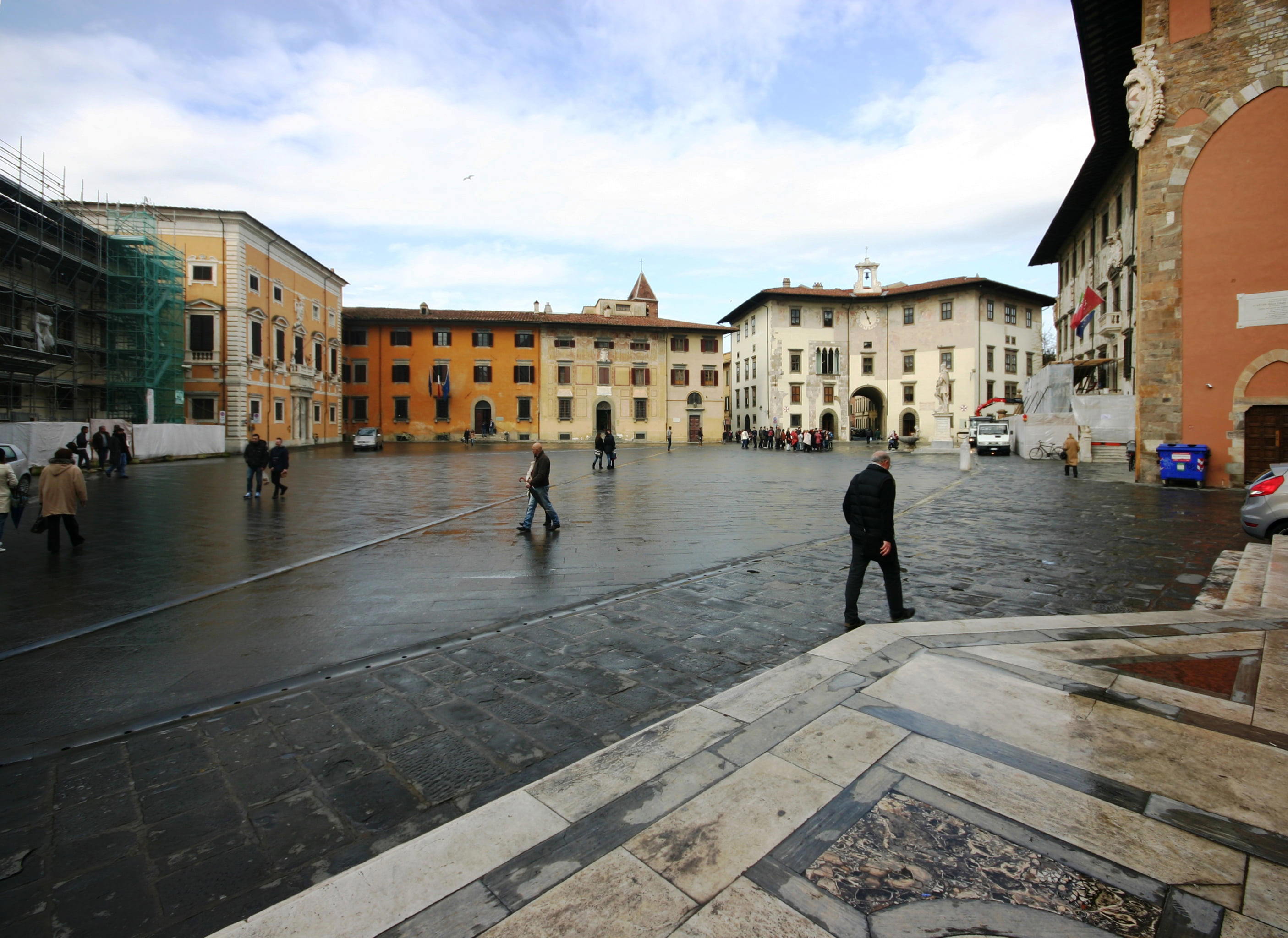 Knights' Square