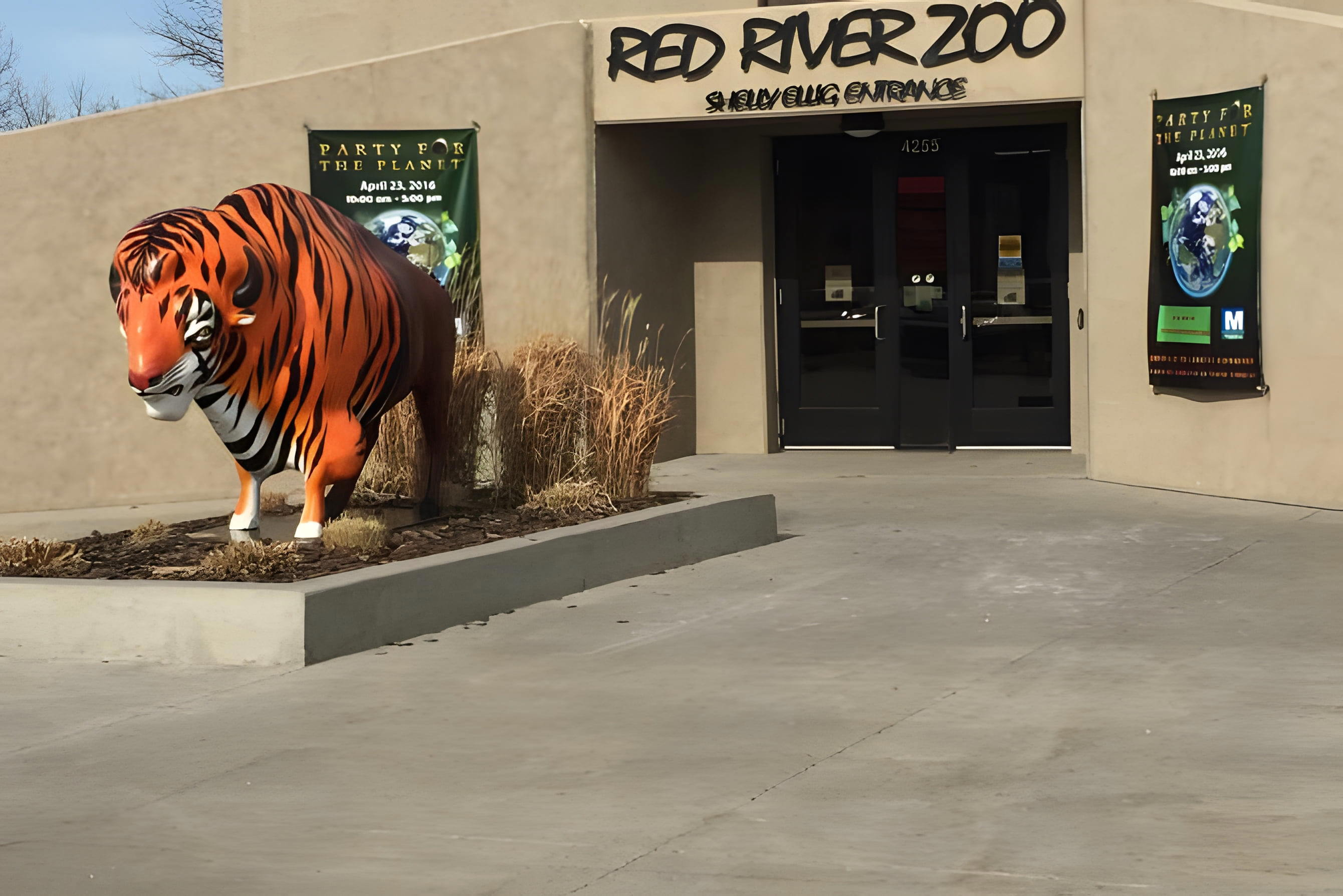 Zoo Red River
