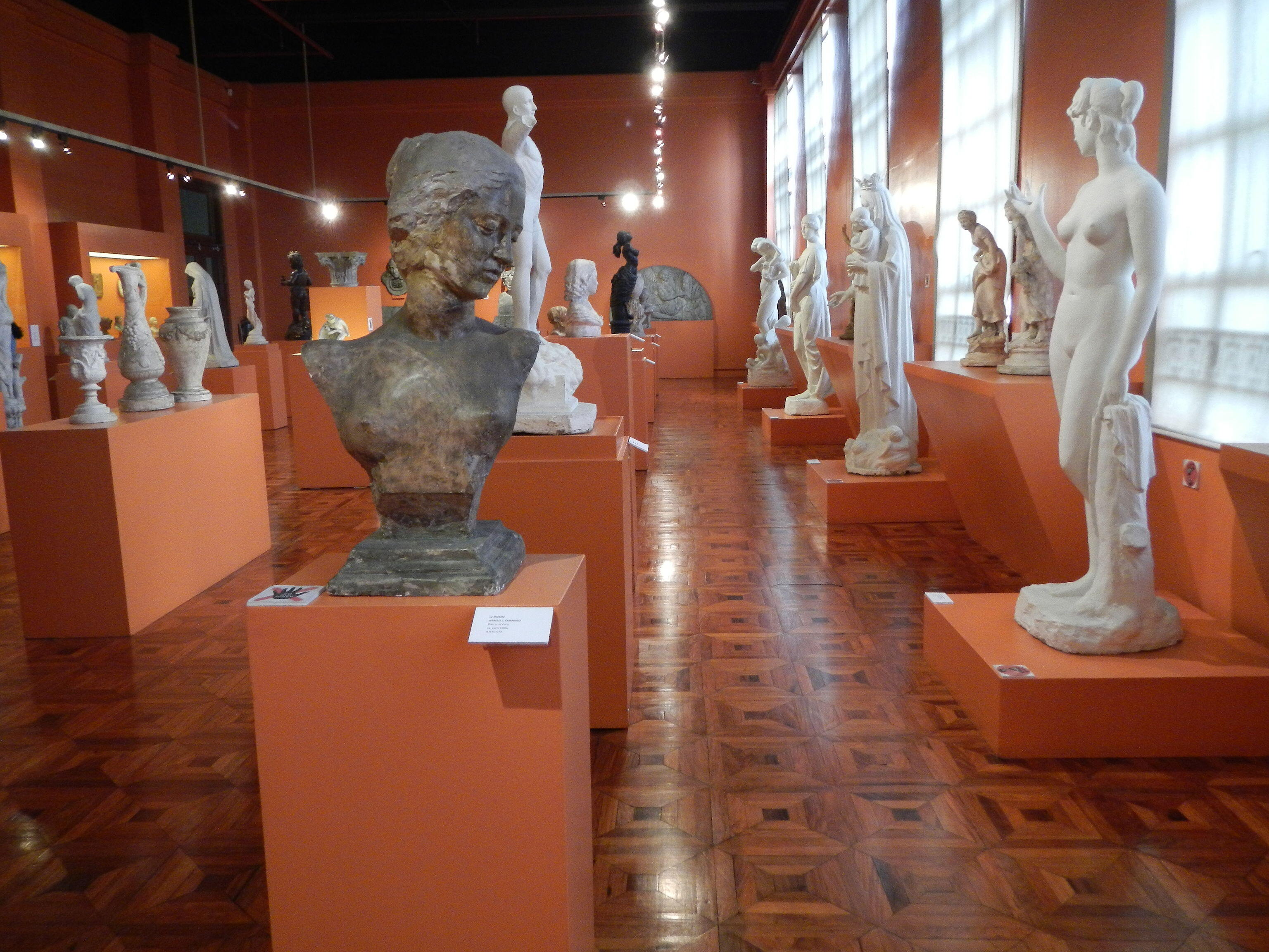 Photos of the National Art Gallery of the National Museum of the Philippines[1][2] the Old Congress Building, Manila, the galleries ground floor of paintings, reliefs and sculptures, inter alia.