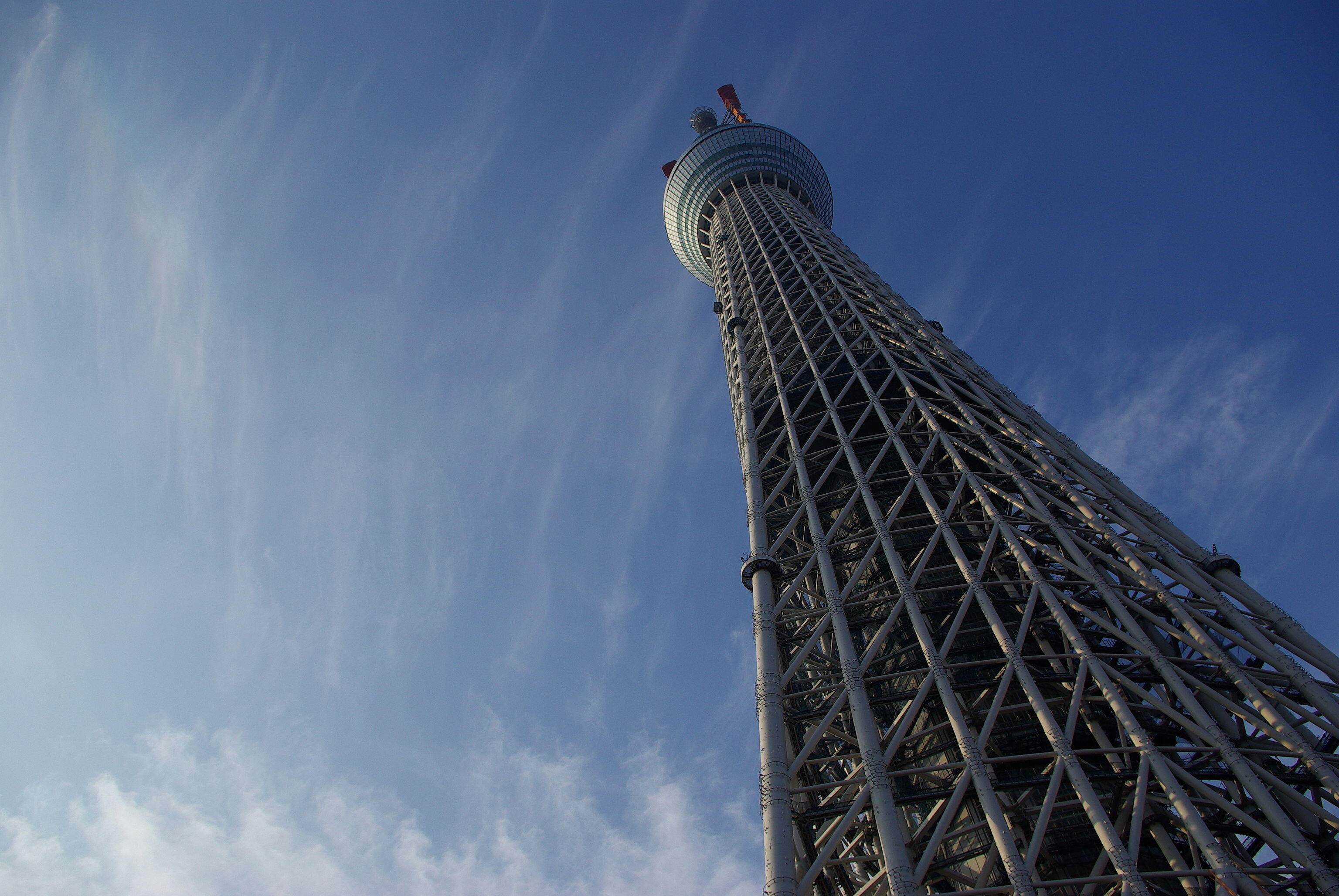 The Tokyo Sky tree is still under construction when picture was taken, stands 634m. It is the worlds tallest broadcast tower in the world.